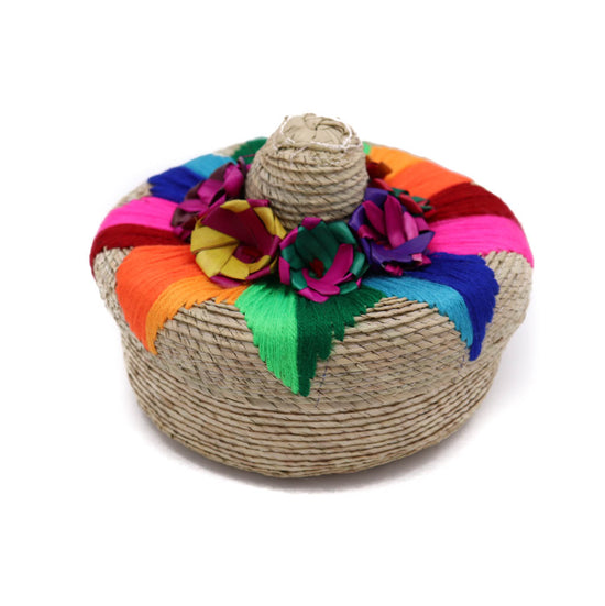 <strong>Tortillero de Lujo</strong><br> Hand Embroidered Palm Tortilla Keeper